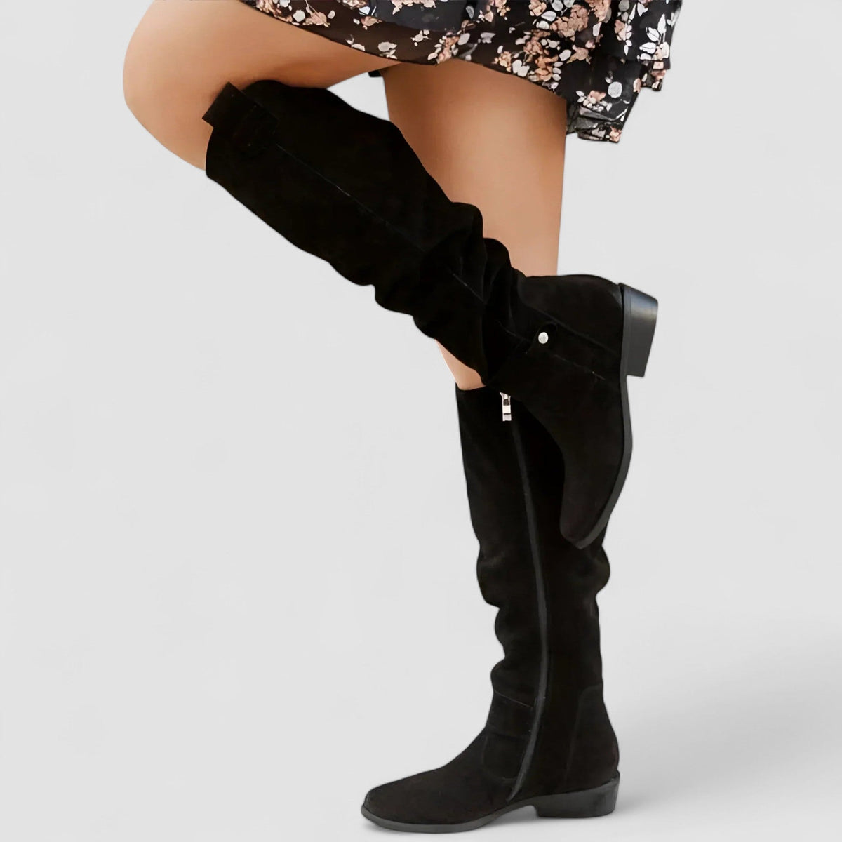 Charlie | Knee-High Low Heel Boots - Black