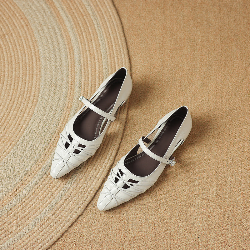 Quenby | Pointed Lattice-Cut Flat