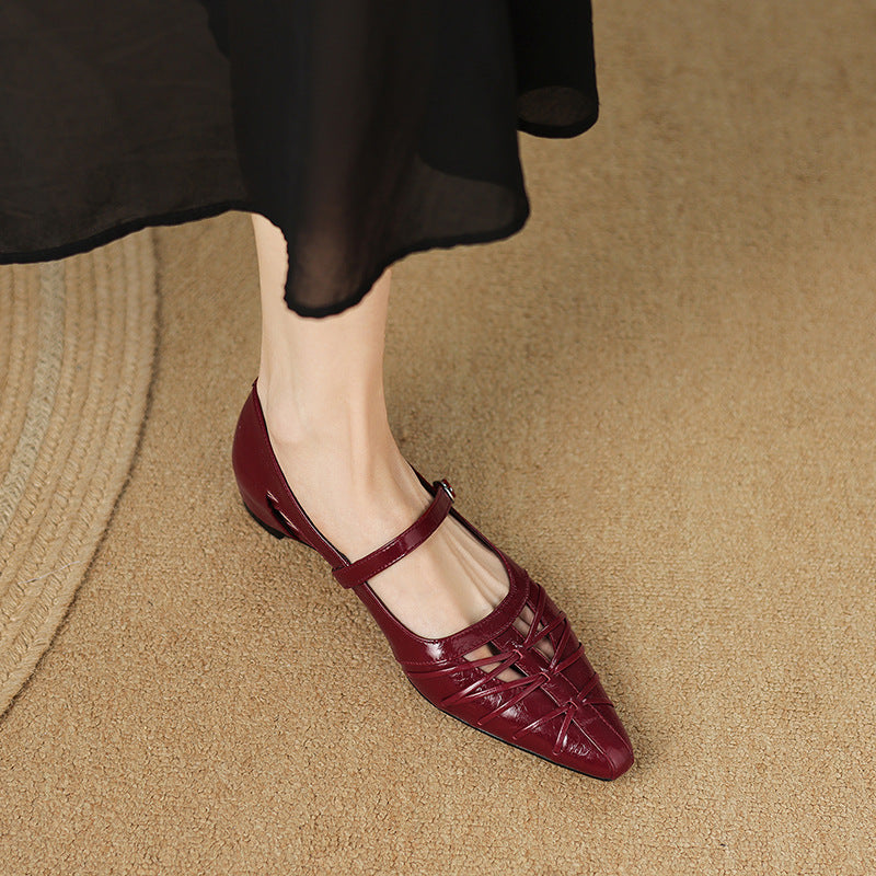 Quenby | Pointed Lattice-Cut Flat