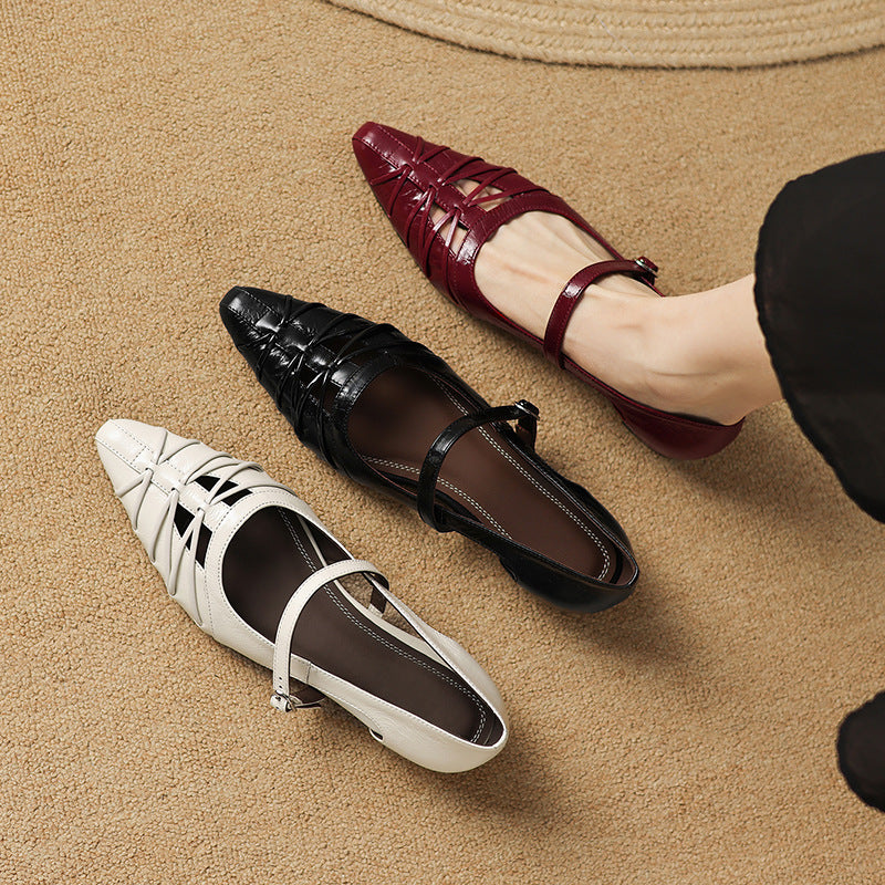Quenby | Pointed Lattice-Cut Flat