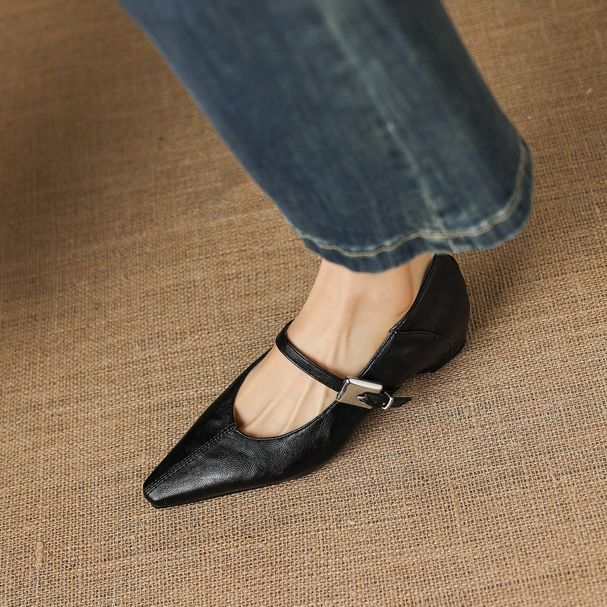 Tamsin | Pointed-Toe Flat