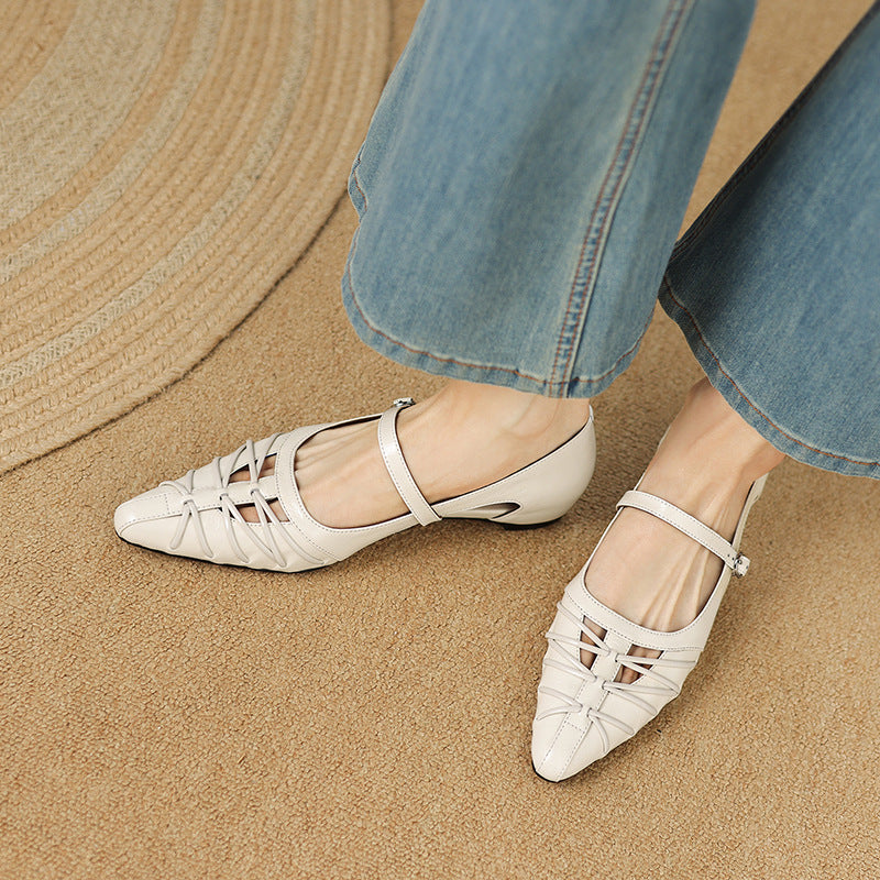 Quenby | Pointed Lattice-Cut Flat