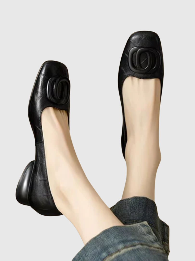 Hollis & June | Erin Leather Square-Toe Flats