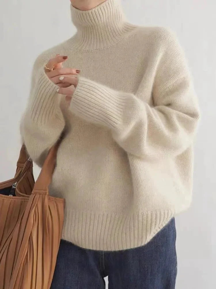 Amy | Casual turtleneck sweater
