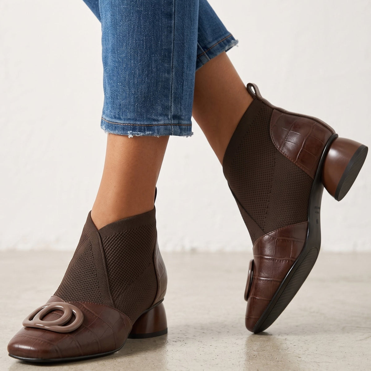 Clara | Sculpted Leather Boots - Brown