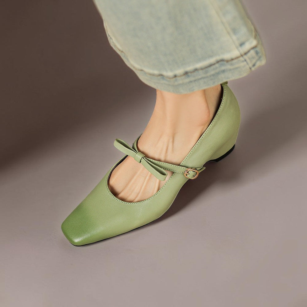 Bryony | Bow-Strap Pump